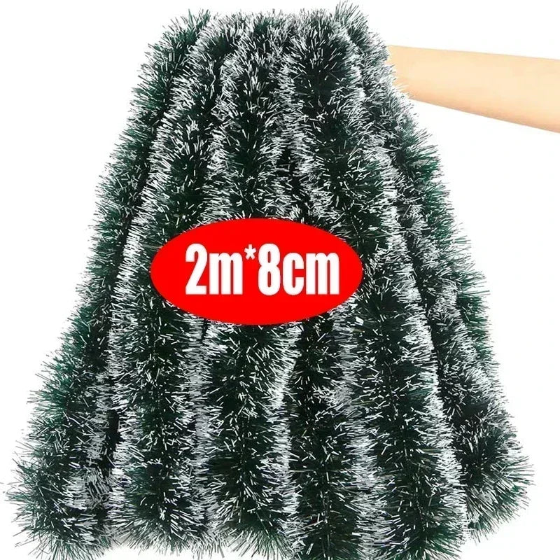 🎄2M Weihnachts-Girlande – Grünes Lametta Band für Baum, Kranz & Deko (PVC)